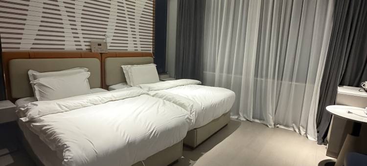 普兰欢悦富氧酒店(冈仁波齐风景区店)图片
