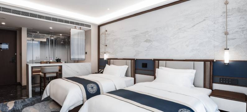 泓悦大酒店(中华彩灯大世界店)图片