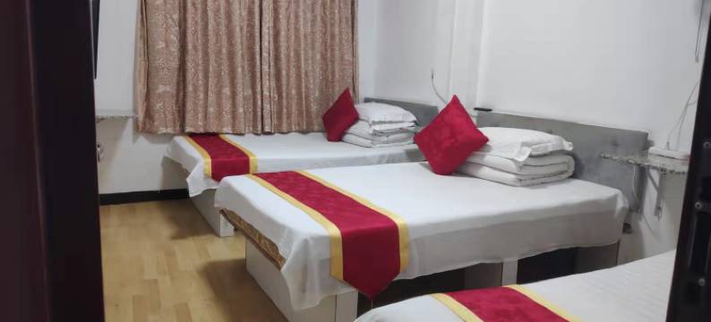 广州香香住宿(白马服装城广州火车站地铁站店)图片