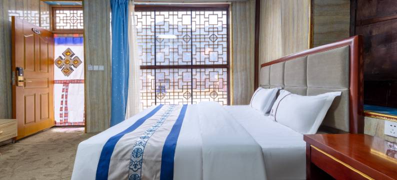 甲居藏寨原舍民宿图片