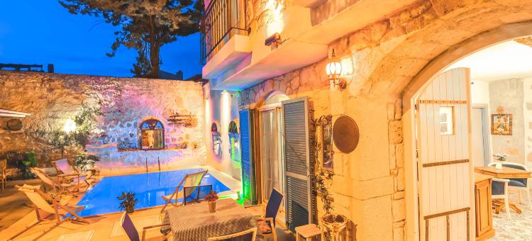 阿拉卡提阿斯玛丽康纳克酒店(Alacati Asmali Konak Hotel)图片