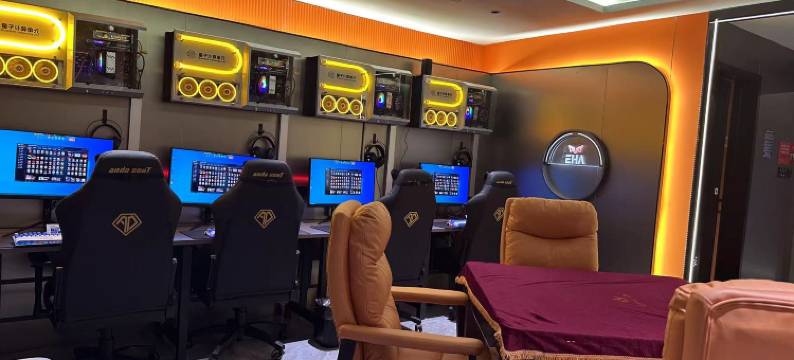 EHA电竞酒店(武汉白沙洲烽火村地铁站店)图片