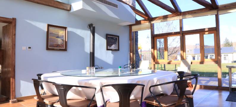 友好溪水松月民宿图片