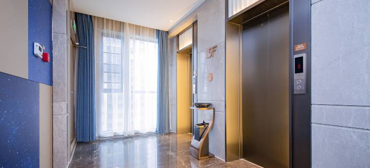 凯里亚德酒店(岳阳楼区高铁东站店)图片