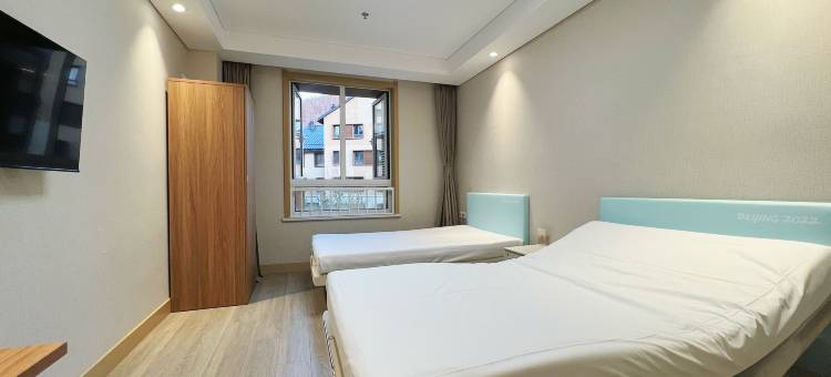 雪如意·壹屋壹景House(张家口冬奥村太子城高铁站店)图片