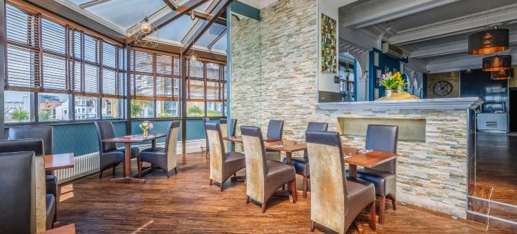 韦斯特克里夫穆图酒店-近伦敦绍森德机场(Muthu Westcliff Hotel (Near London Southend Airport))图片