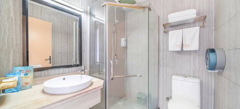 重庆金斑马商务酒店(璧山机电职业技术大学店)图片