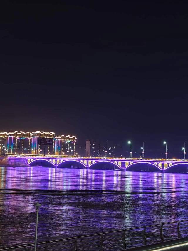 延吉红菊酒店图片