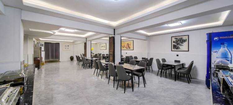 尚客优酒店(郑州二七广场西大街地铁站店)图片