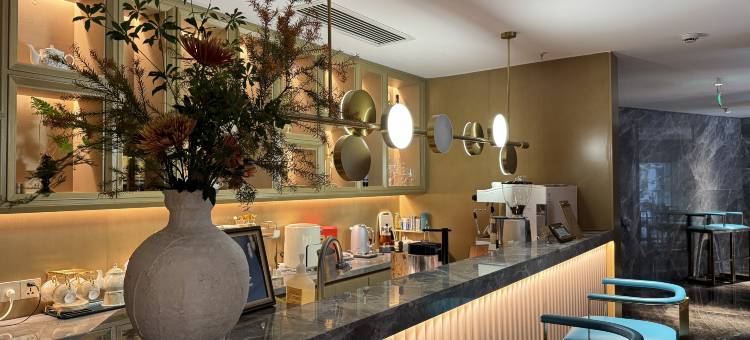 上海阳光酒店(虹桥路地铁站店)图片