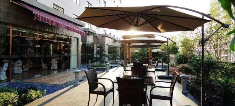 南宁润华四季大酒店(青秀万达东葛路地铁站店)图片