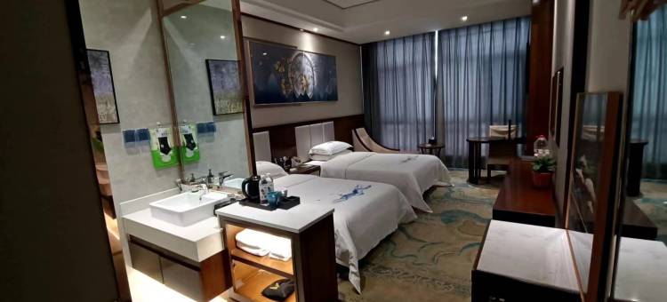合水波斯顿酒店图片