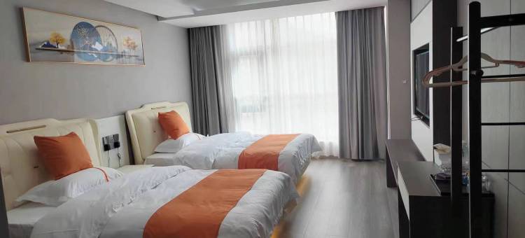 察隅华宇天都国际酒店图片