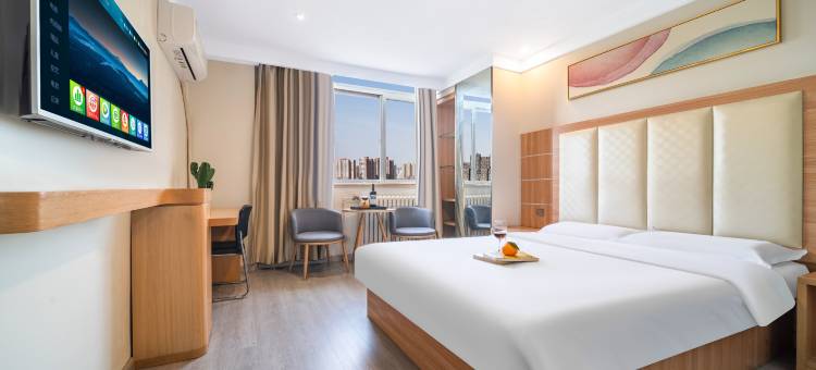 濮阳·怡来|MOSTWONDARFULMCMORYFAMLYFILMWORLD酒店(万达广场店)图片