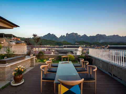 张家界郡澜酒店(天门山索道站店)