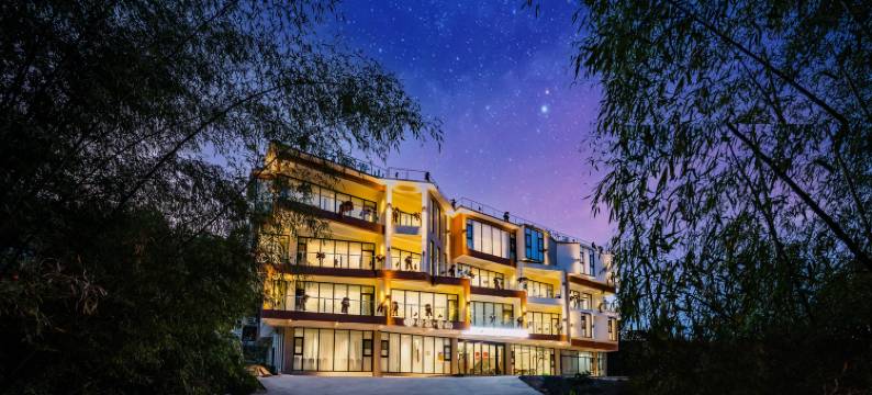 竹里青山民宿(老君山景区云景索道店)图片