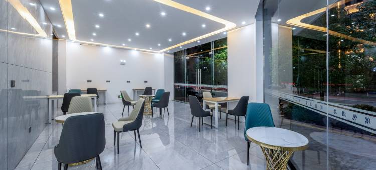 曲靖璞悦酒店(马龙康华医院店)图片