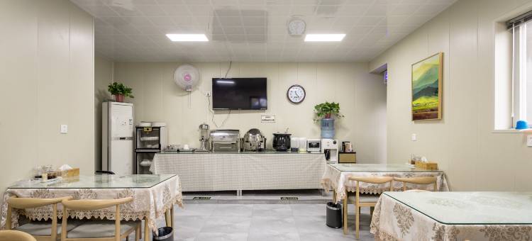 都市118·精选酒店(西安凤城南路大明宫西地铁站店)图片