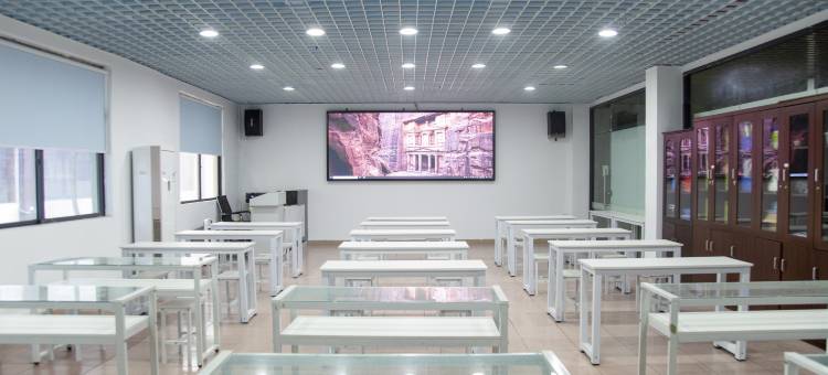 长恒花园酒店(深圳红花山公园公明广场地铁站店)图片