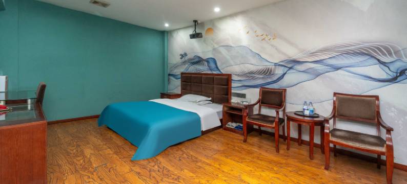 马爹利艺术酒店(南充高坪王府井广场店)图片