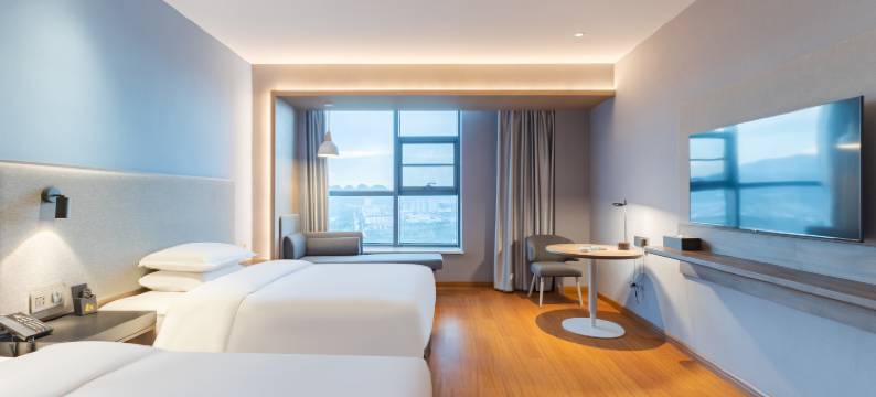 黄山歙县兰信大酒店(徽州古城城许路游客中心店)图片