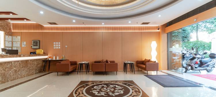 宜瑾墨蘭酒店(鹿寨店)图片