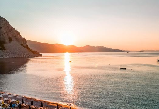 Diplomat Suites Hotel Overview