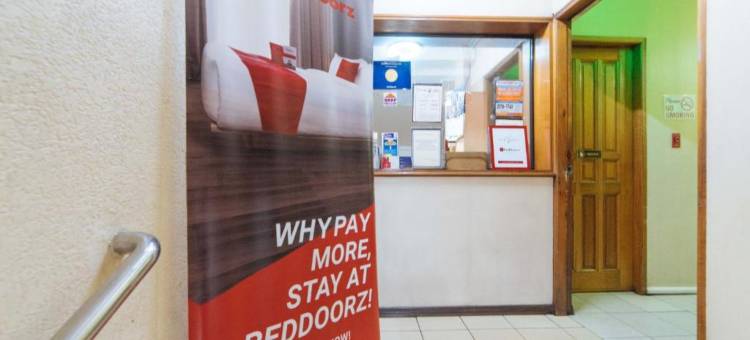 红多兹酒店-安吉利斯市克拉克维尤第21街(RedDoorz @ Clarkview 21st Street Angeles City)图片