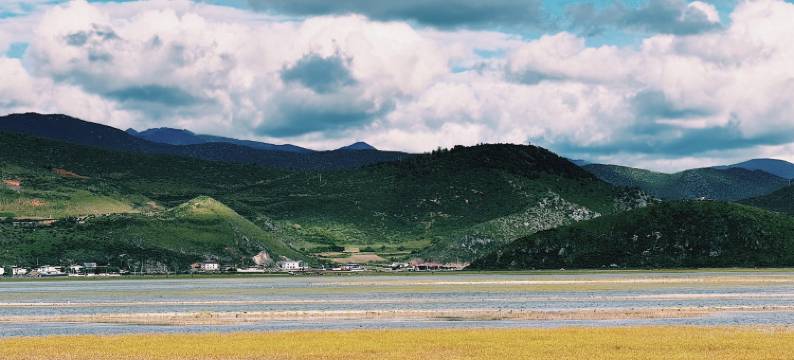 阅归Scenic｜雪山映阁富氧景观酒店(香格里拉松赞林寺景区店)图片