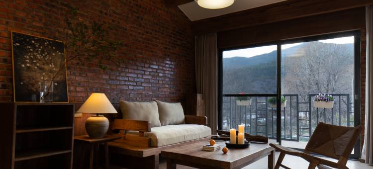 粤茗苑丨日照金山・空中 GarDen 雪山观景文化美宿(白沙古镇店)图片