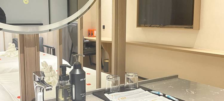 彬州唐鹿塬大酒店(公刘街蓝波国际店)图片