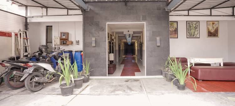近UNY校区红多兹酒店(Hotel O Seturan Near Hartono Mall Yogyakarta Formerly Maleo Kostel)图片