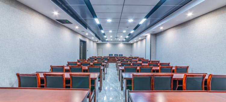 黑龙宸商务酒店(黑河站店)图片