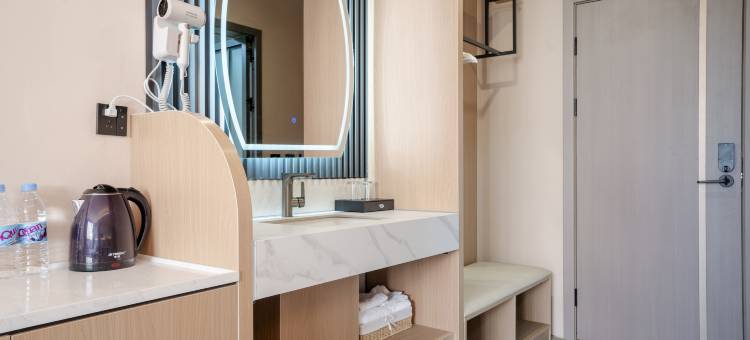 易门龙泉国家森林景区仁和酒店(龙泉文化广场店)图片