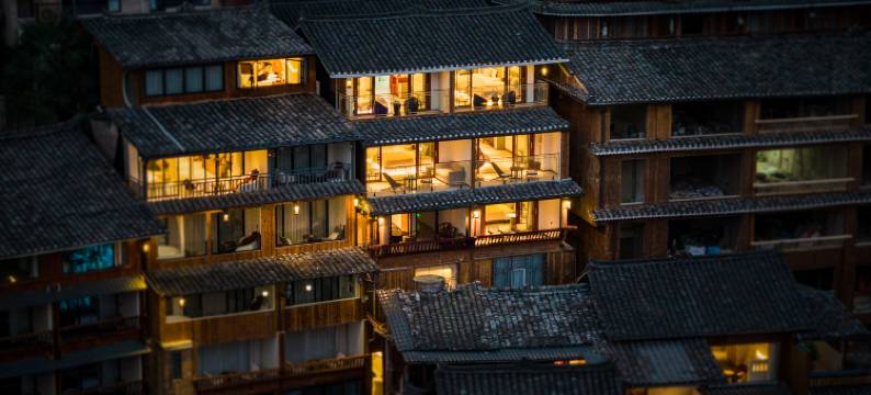 西江风花雪月全景美宿(千户苗寨观景台店)图片