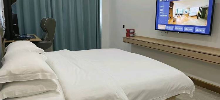 城小蜗电竞酒店(信阳工业城店)图片