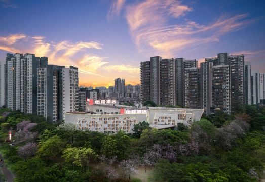 怡程酒店（柳州万象城窑埠古镇店）外景图