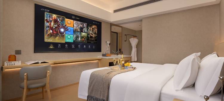 贵阳猴子酒店(喷水池地铁站黔灵山公园店)图片