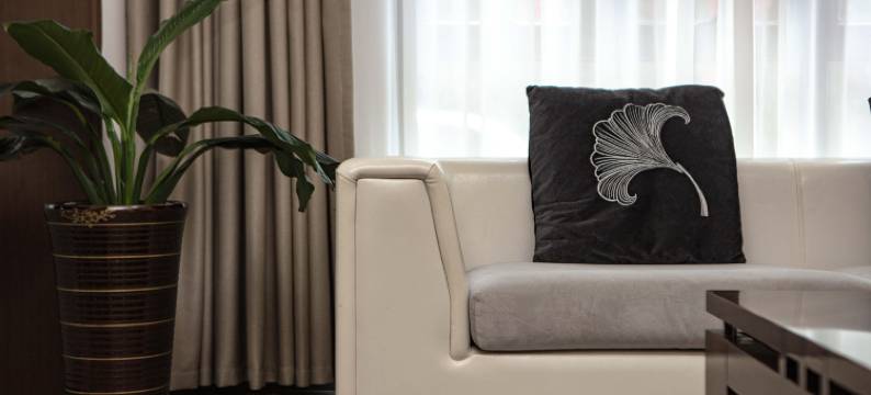 大理古城人民路花照影客栈图片