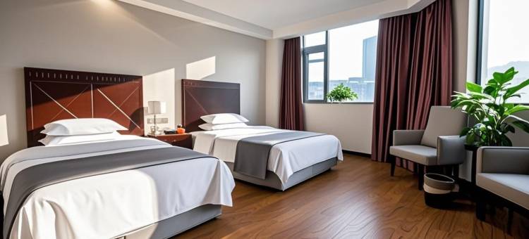 西昌小丁商务酒店(邛海17度火把广场店)图片