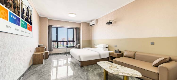 云居巨幕 | 180°云端观影美宿(许昌金汇广场胖东来天使城店)图片