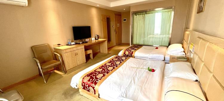 兴平兴泰酒店图片