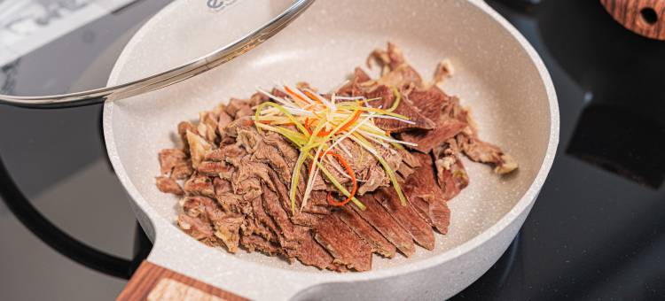 云颐自在酒店(呼和浩特大学东街农业大学店)图片