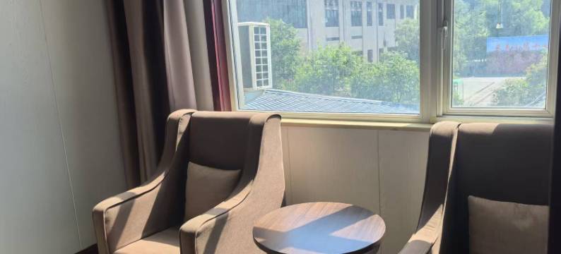 天空民宿(巩义竹林长寿山景区店)图片