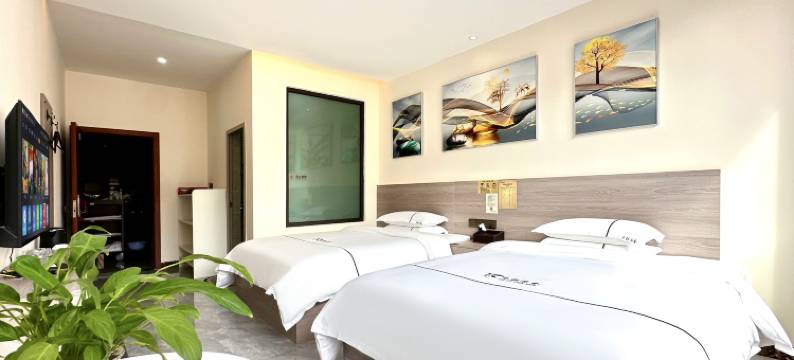 金钰酒店(曲靖花柯夜市店)图片