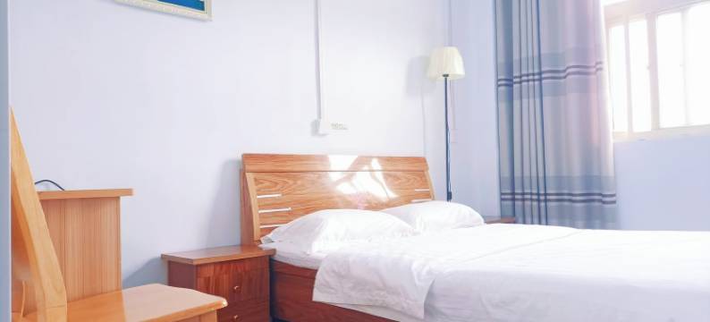 宝丰佳源宾馆(宝丰火车站店)图片