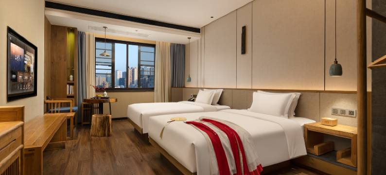 品缦芸酒店(长沙高铁南站沙湾公园地铁站店)图片