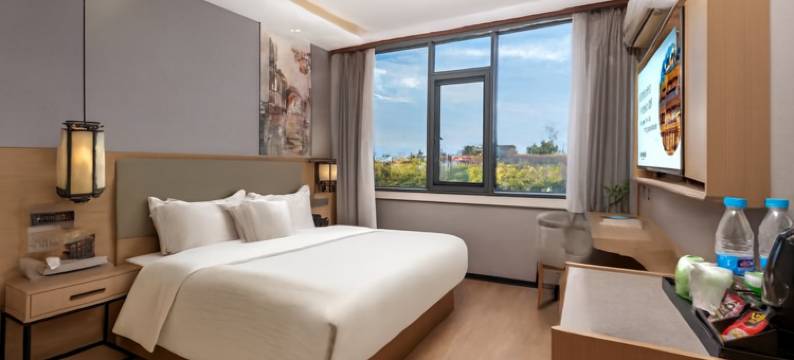 花居雅舍酒店(南浔古镇景区南大门店)图片