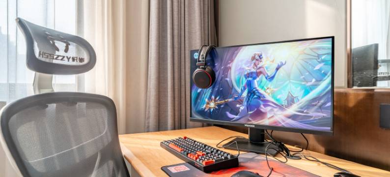 竞族·炽锋电竞酒店(泰兴吾悦广场济川北路店)图片