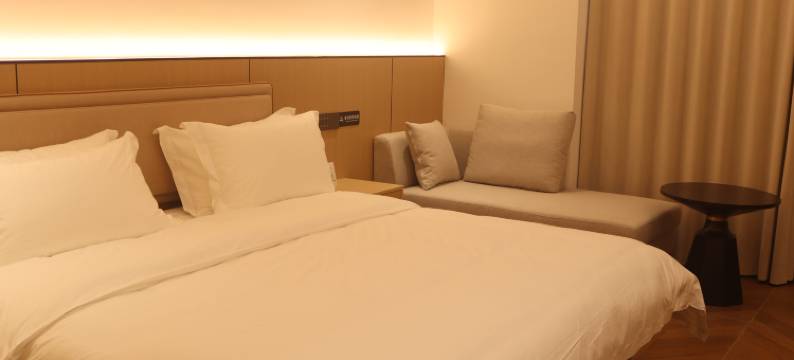 观云酒店(岳池站店)图片